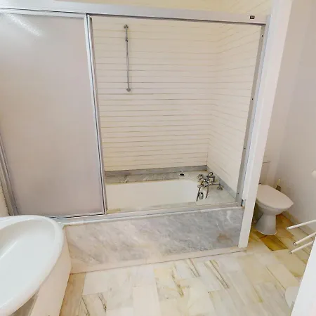 Luxueux 3p Climatise Avec Terrasses Et Parkings - Fr-1-196-331 Appartement *