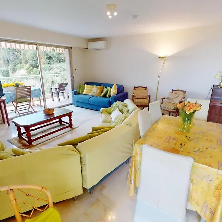 Grand 3p Climatise Avec Terrasses, Piscine Et Parkings A - Fr-1-196-331 Мантон